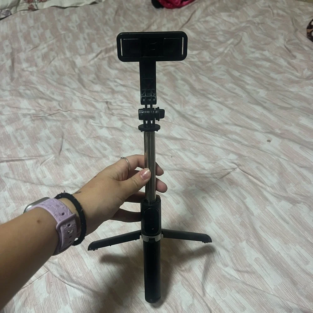 Compact Black Selfie Stick for Smartphones